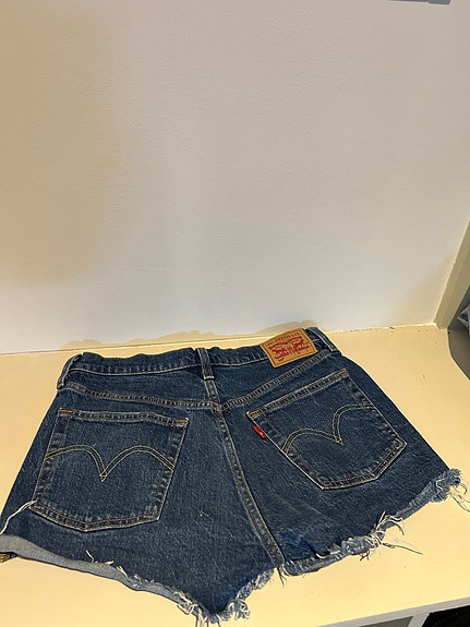 Product image 62 of 66