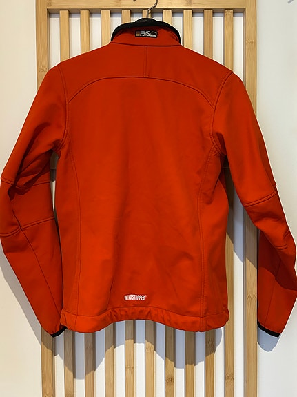 Product image 32 of 66