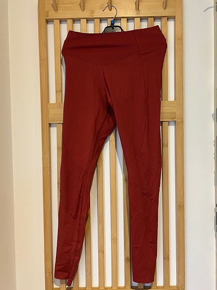 Product image 33 of 66