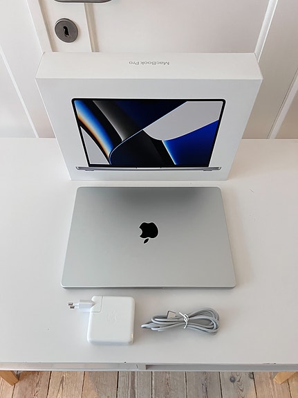 Product image 2 of 9