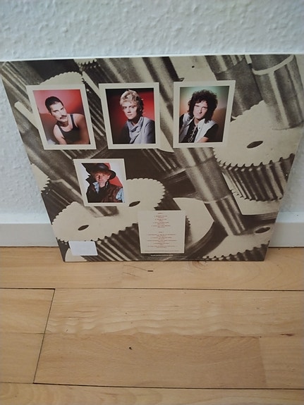 Product image 2 of 8