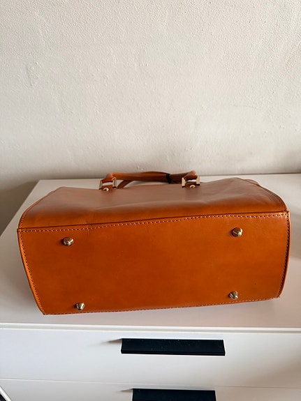 Product image 14 of 21