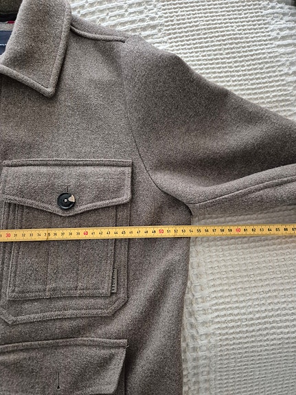 Product image 12 of 17