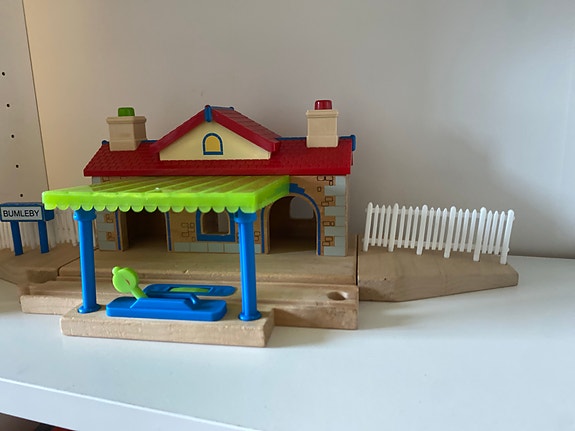 Product image 2 of 4