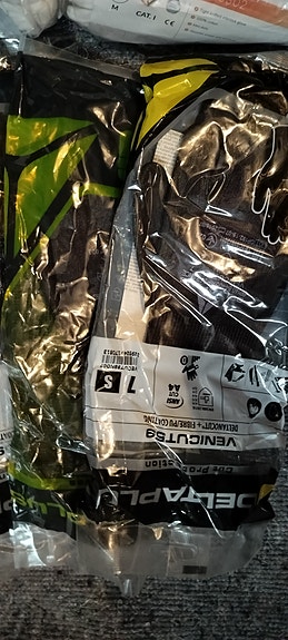 Product image 19 of 22