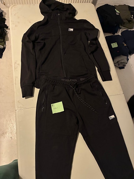 Product image 13 of 29