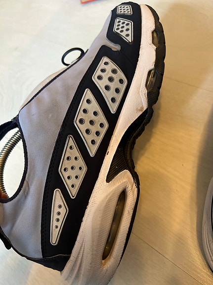 Product image 12 of 17