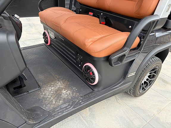 Product image 11 of 16