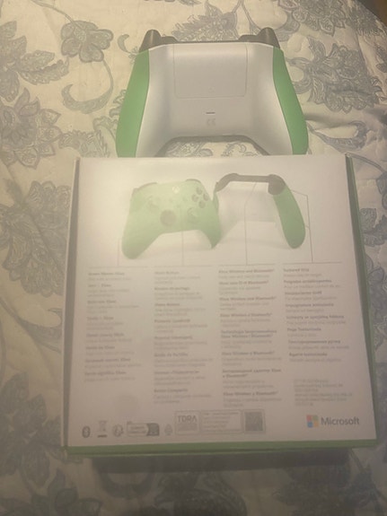 Product image 2 of 4