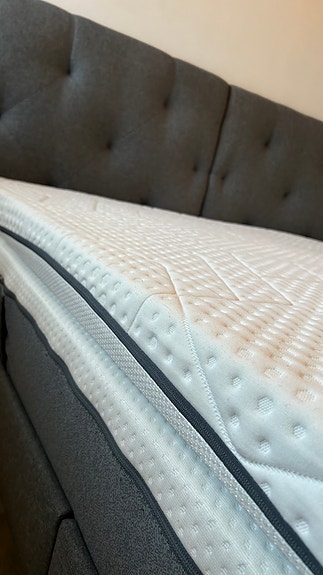Product image 16 of 16