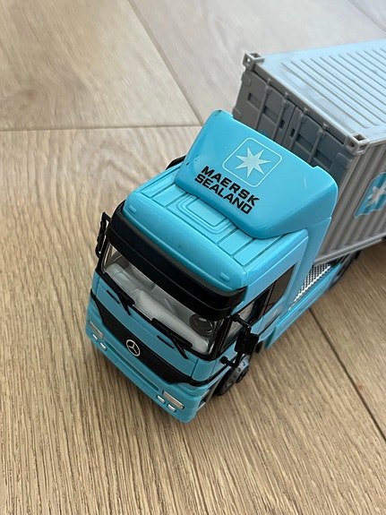 Product image 2 of 7