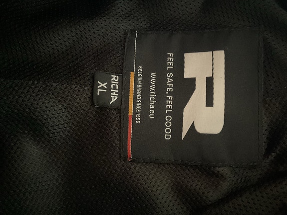 Product image 9 of 9