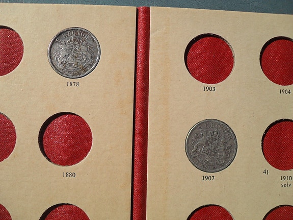 Product image 11 of 42