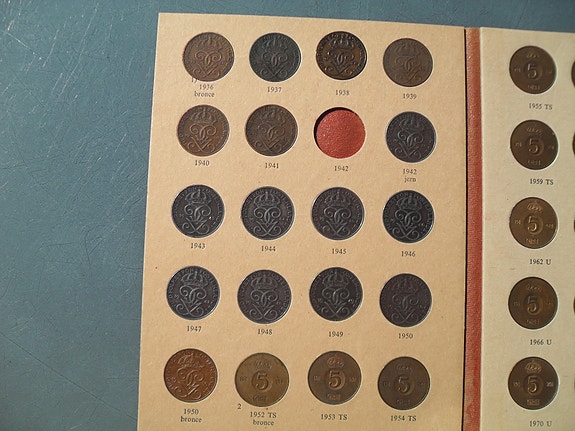 Product image 30 of 42