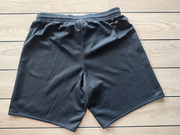 Product image 28 of 38