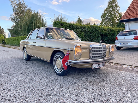 Mercedes 200/8 til salg hos Nabilli