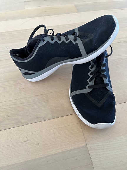 Product image 2 of 11