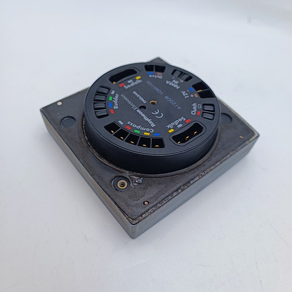 Product image 9 of 9