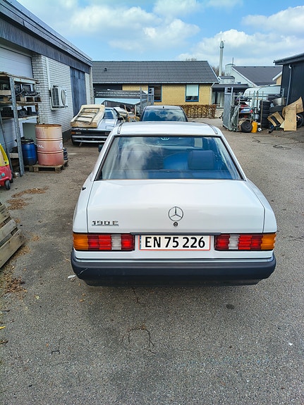 Mercedes 190 E – billede 2