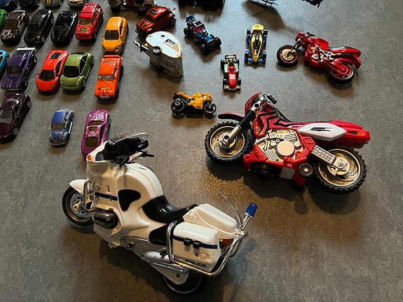 Product image 8 of 8