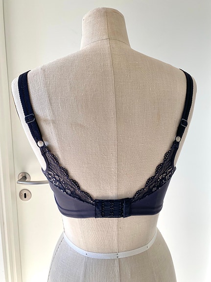 Product image 16 of 16