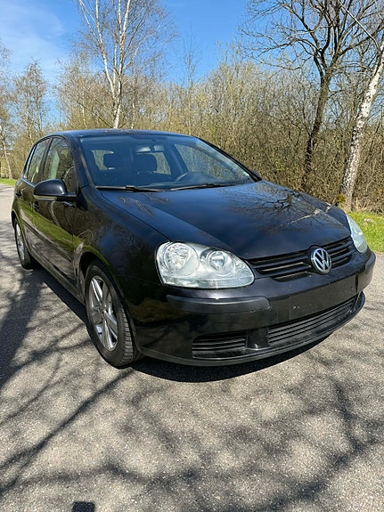 VW Golf V til salg hos Nabilli