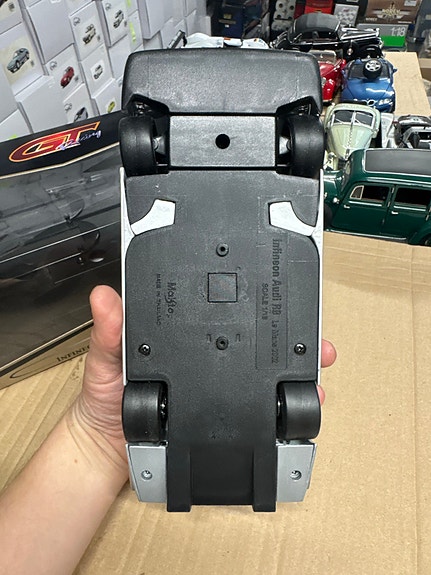 Product image 9 of 10