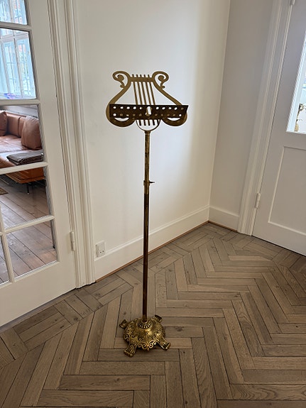 Product image 2 of 12