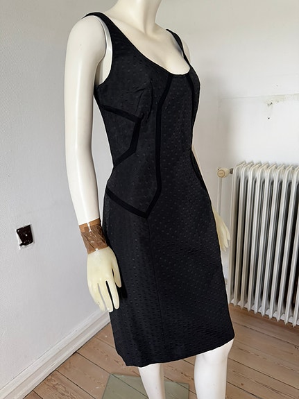 Product image 3 of 12