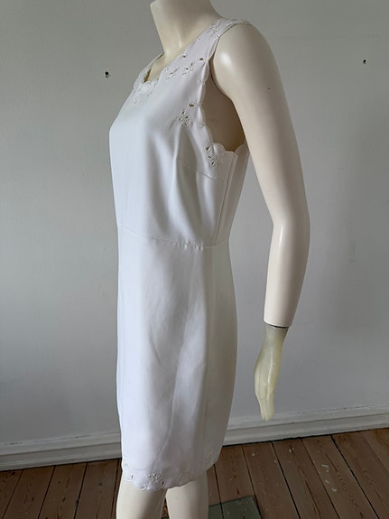Product image 5 of 16