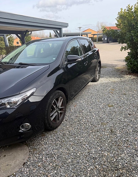 Toyota Auris til salg hos Nabilli