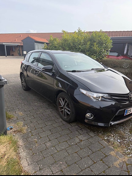 Toyota Auris til salg hos Nabilli