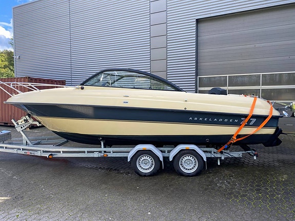 Askeladden Z7 - Cummins 200 HK Diesel/Udstyr 2006