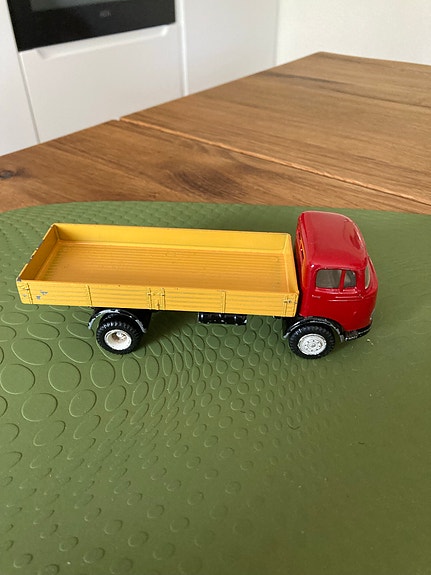 Product image 11 of 15