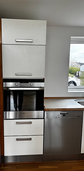 Product image 28 of 33