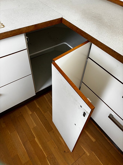 Product image 18 of 33