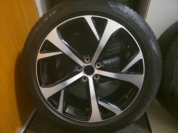Product image 2 of 8