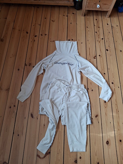 Product image 19 of 36