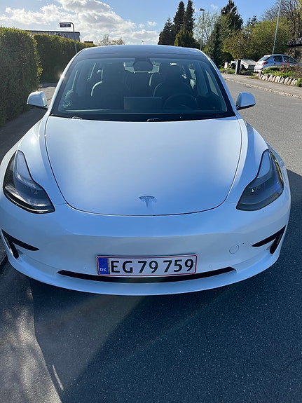 Tesla Model 3 til salg hos Nabilli