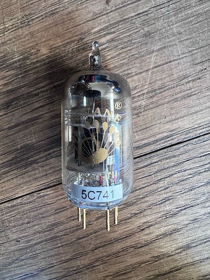 Product image 8 of 9