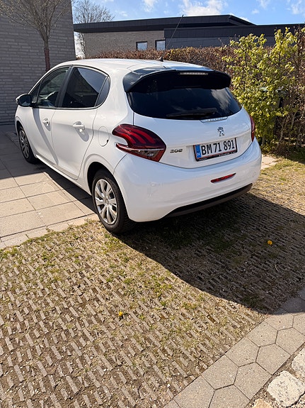 Peugeot 208 – billede 2