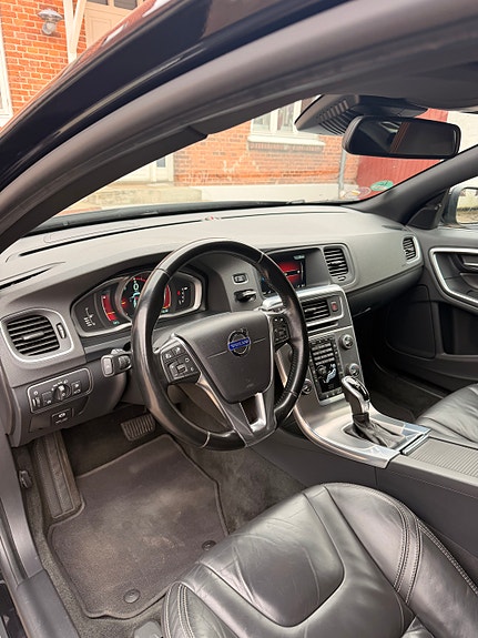 Volvo V60 til salg hos Nabilli