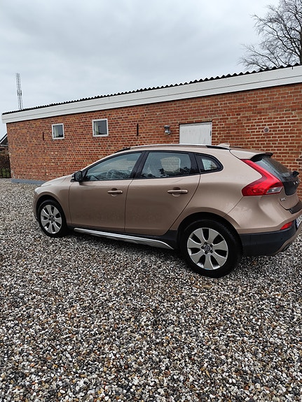 Volvo V40 til salg hos Nabilli