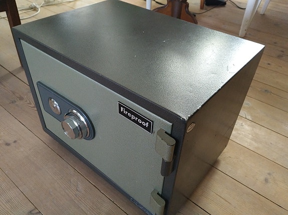 Product image 2 of 7