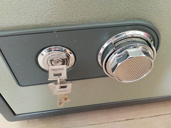 Product image 3 of 7