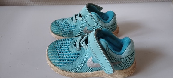 Product image 18 of 21