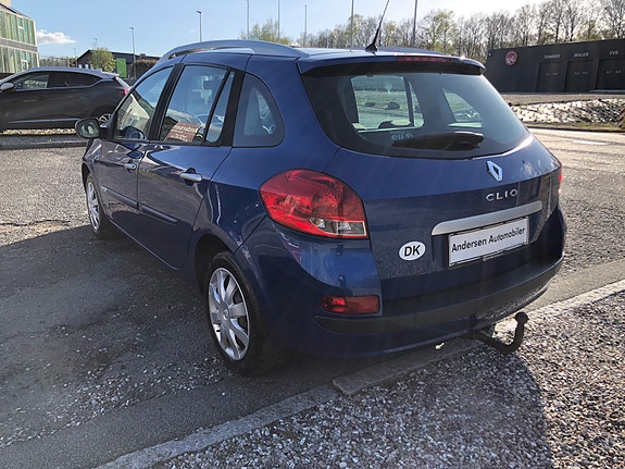 Renault Clio 2011 photo 4