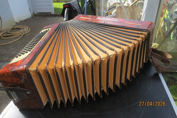 Product image 7 of 8