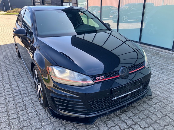 VW Golf VII