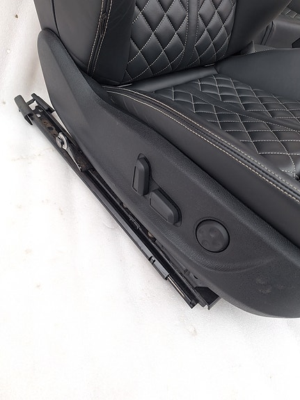 Product image 11 of 32